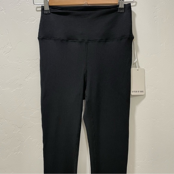 NWT Year Of Ours Ribbed Flare Black Leggings Pants Stretch Yoga Women’s Small - Picture 5 of 13